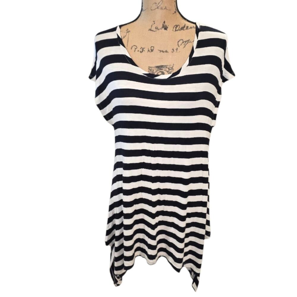 Chico's Size 1 Medium Black and White Striped Women's Top Tunic
